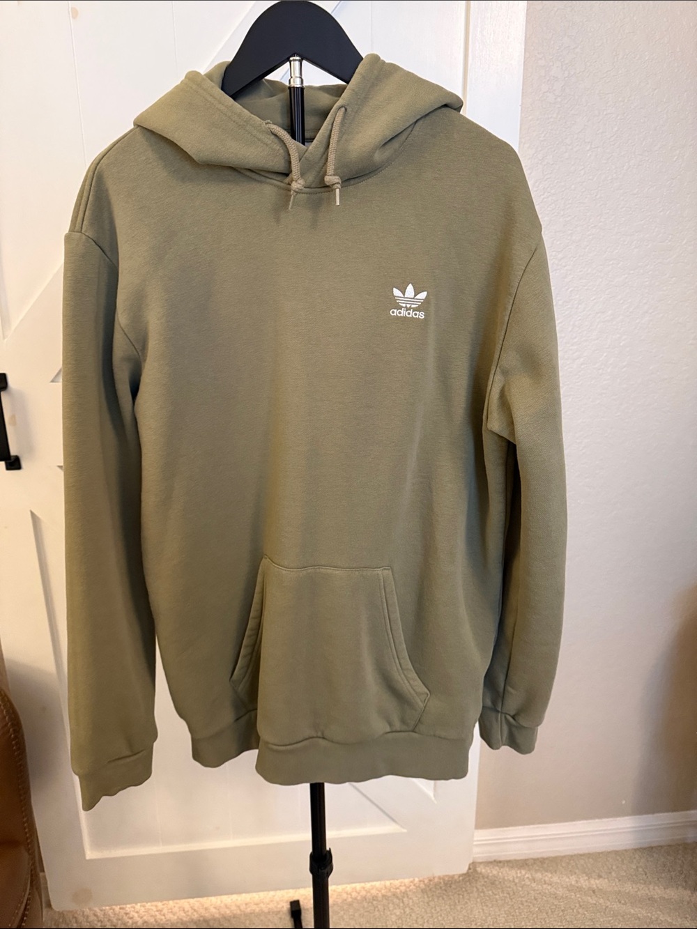 adidas Olive Trefoil Pullover Hoodie - Light Olive